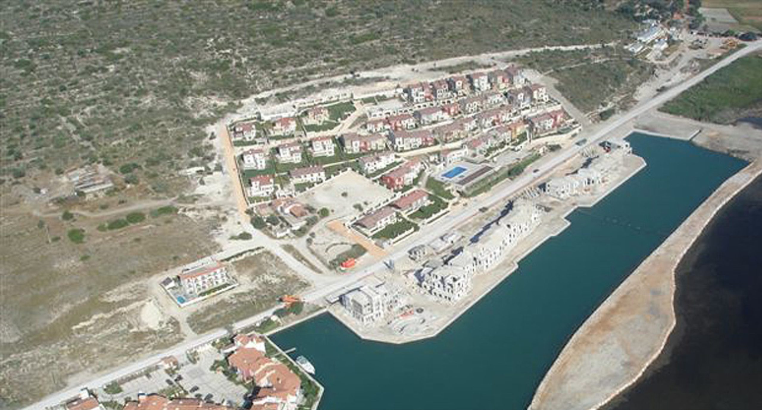 izmir-cesme-alacati-port